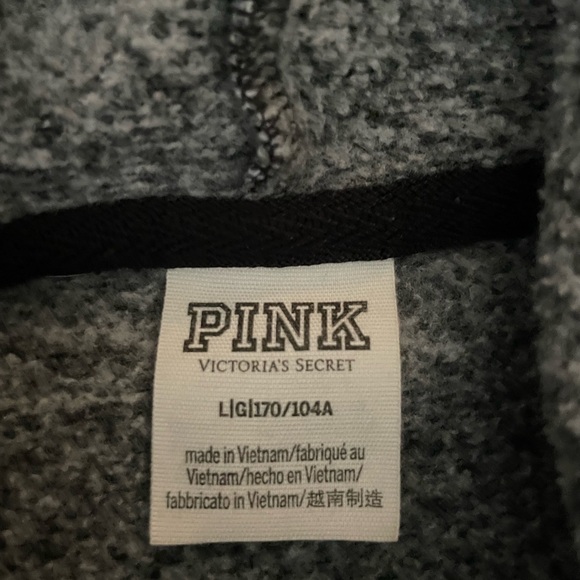Host Pick 🎉Victoria’s Secret PINK hoodie - Picture 4 of 4